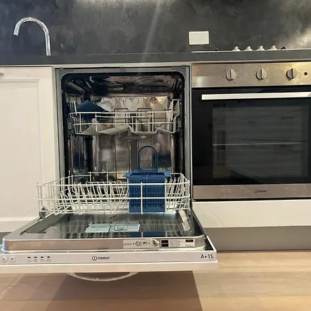 Appartamento Viola Con Solarium Lignano Sabbiadoro